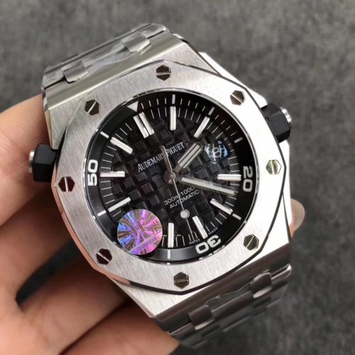 Audemars Piguet 15703 Titanstahl V9S-Version