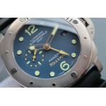 panerai luminor submersible gmt pole 2 pole schwarz